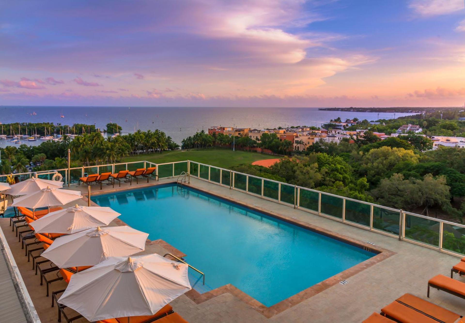 Apartment Mvr - Skyline Dreams From Your Private Balcony